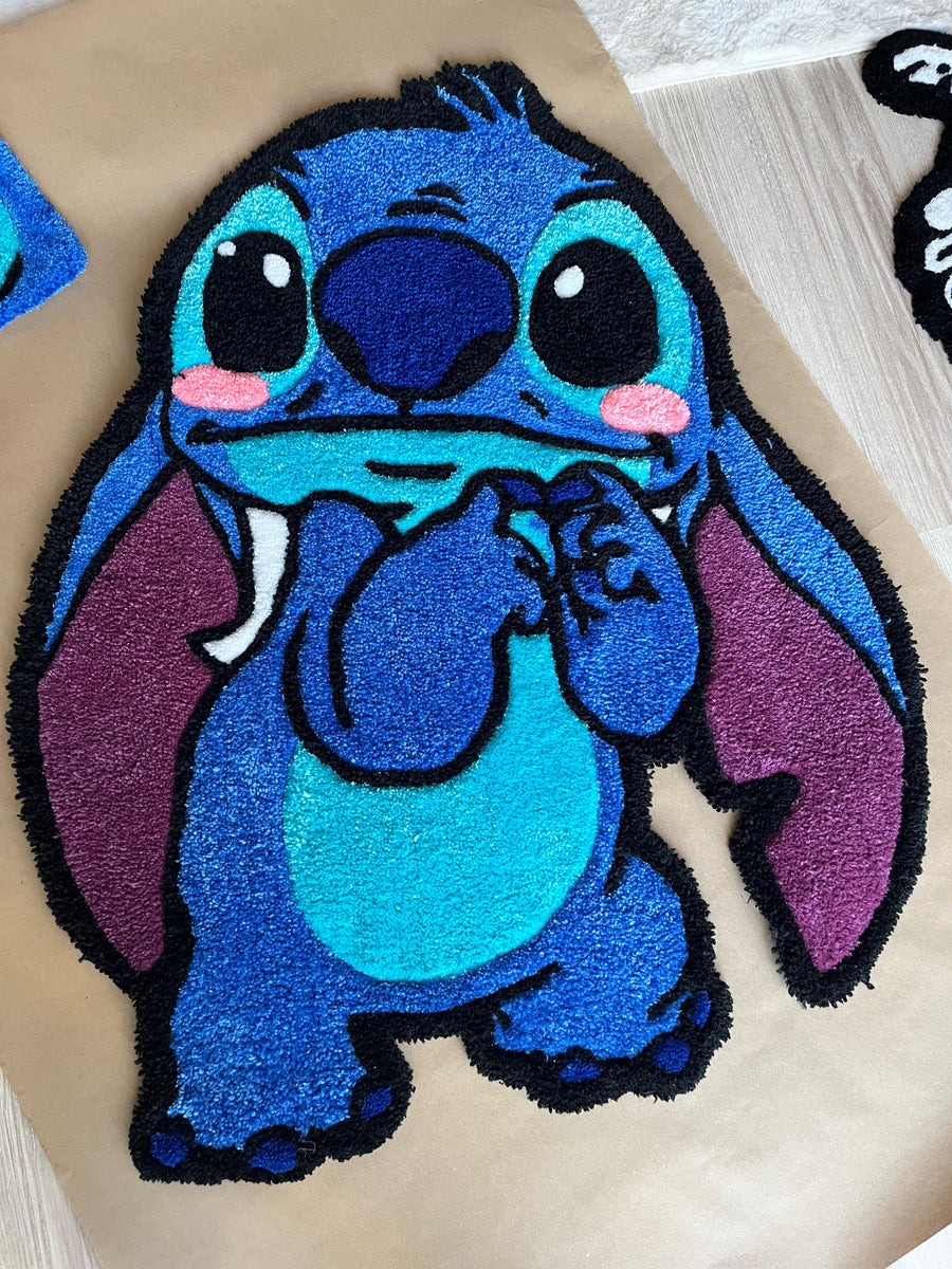 Stitch Halı - El Yapımı